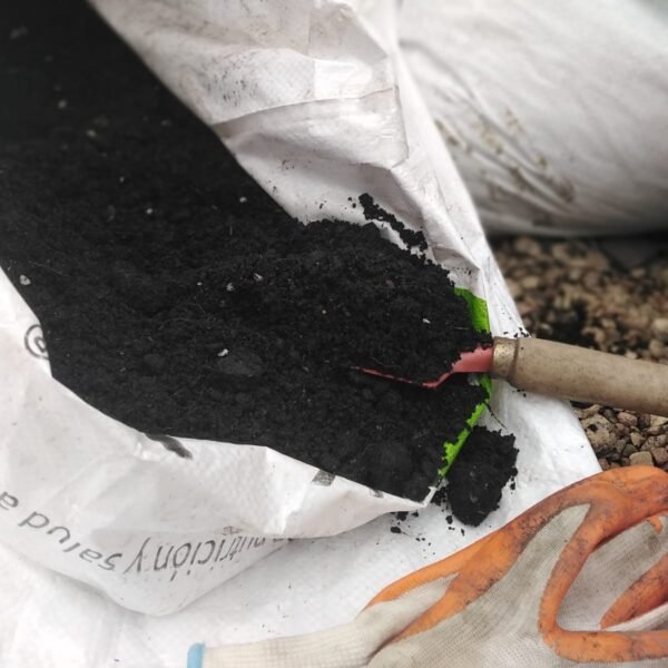 Compost PREMIUM - 20 Litros de volumen
