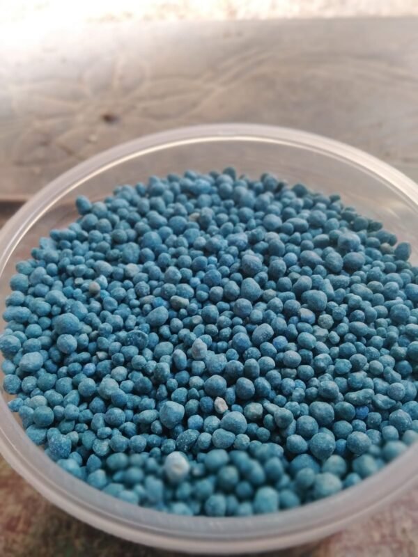 Alternative view of Nitrofoska azul - NPK